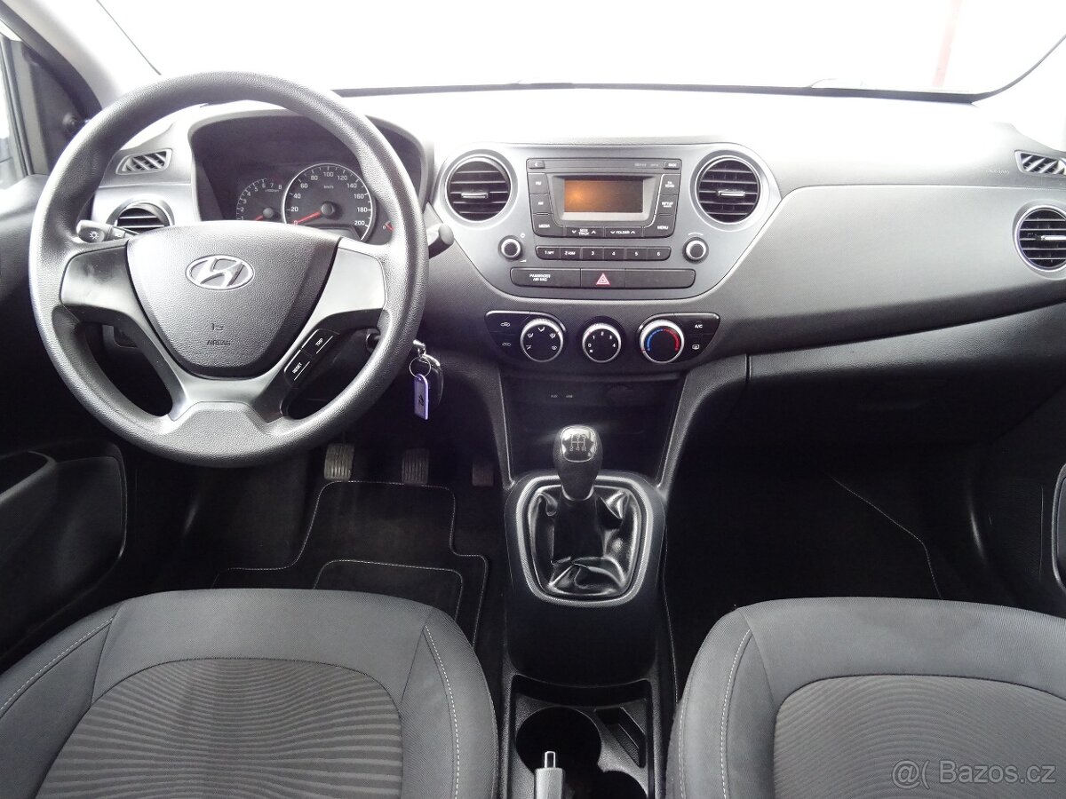 Hyundai i10 1.0i,NovéČR,S.kniha - 13