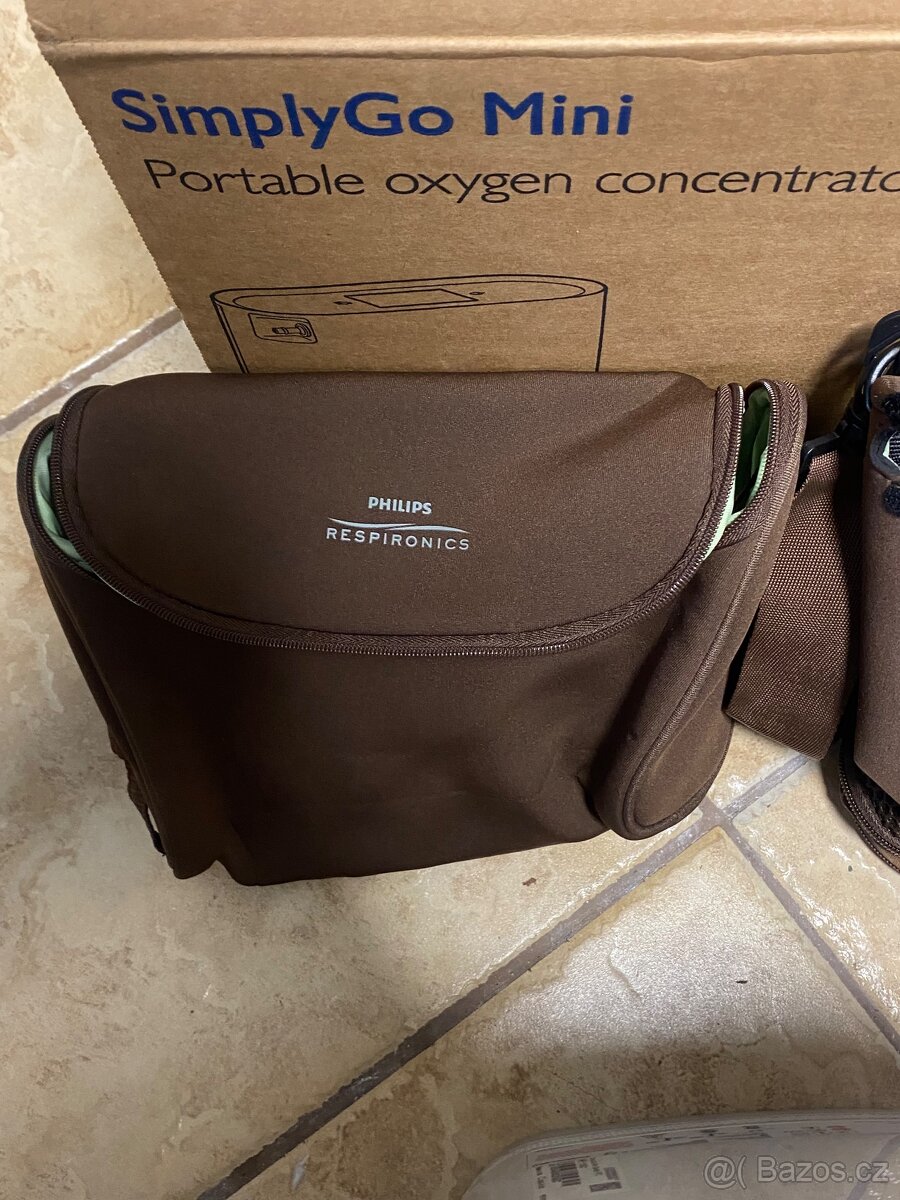 Kyslíkový přístroj váha 2,3 kg - baterie až 5 hodin provozu - 13