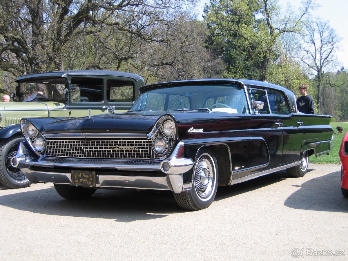 Lincoln Continental Mark IV 1959 - 13