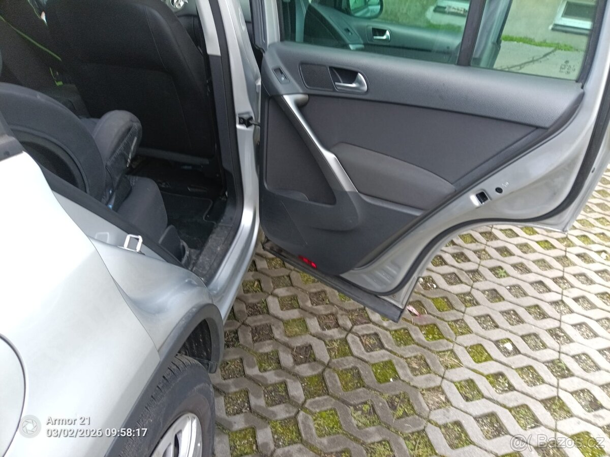 Volkswagen Tiguan 2.0 TDI 4x4 - 13