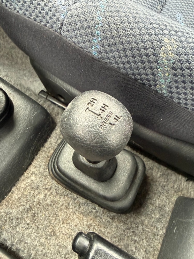 Suzuki Jimny 1.3i 4x4 - 13