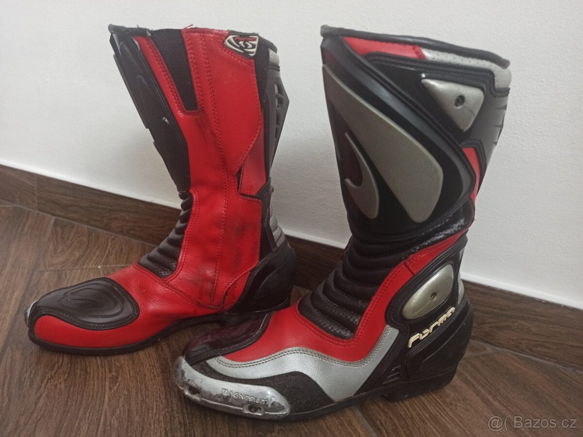 Dámská kožená dvoudílná kombinéza PSI+ doplňky - 13