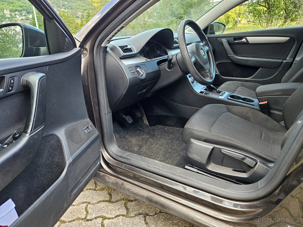 Volkswagen Passat kombi - 13