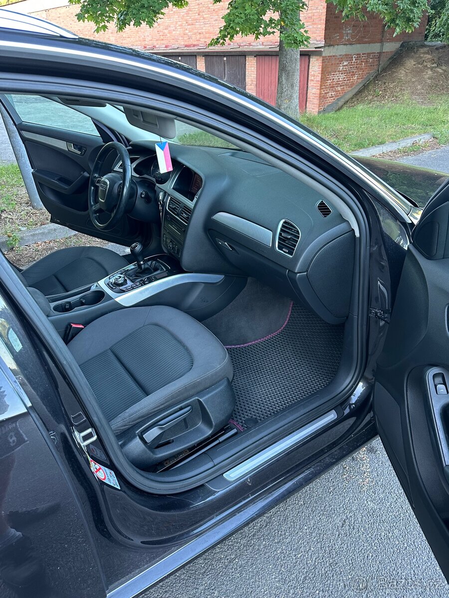 Prodám audi a4b8 2011 2.0 TDi 105 kw - 13