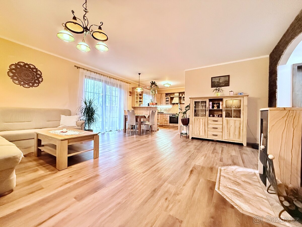 Prodej rodinného domu v Žermanicích - 13