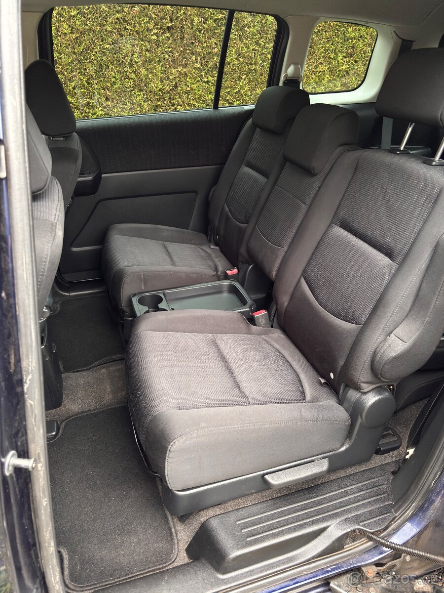 Mazda 5 2.0 BENZÍN 107kW MPV 7 MÍST - 13
