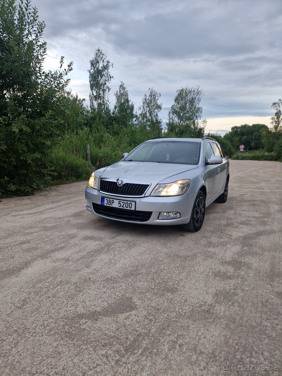 Octavia 1,6 tdj rok 2011 - 13