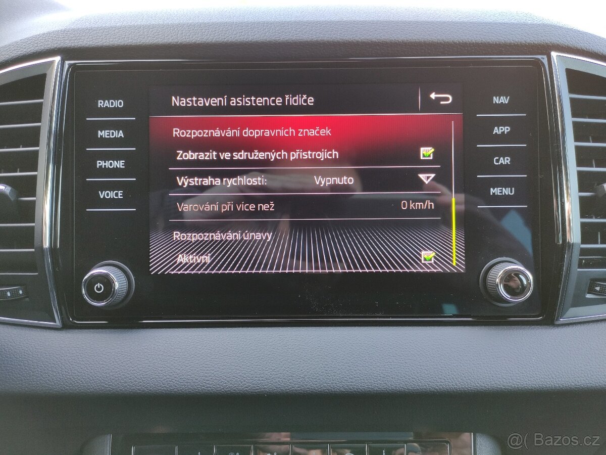Škoda Karoq SPORTLINE FullLED ACC NAVI KAMERA - 13