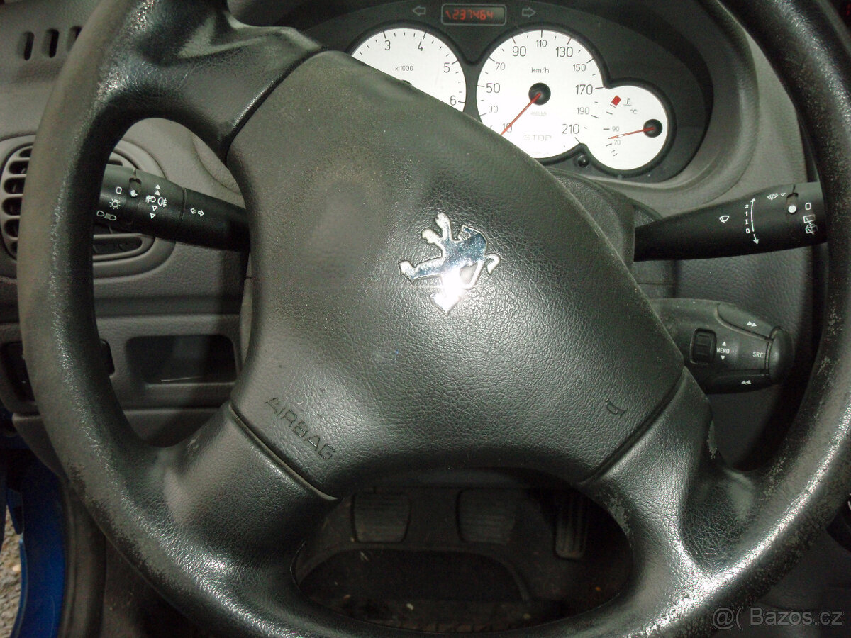 PEUGEOT 206 HATCHBACK 1.4i 8V KFW 55kW rv 2004 Facelift - 13