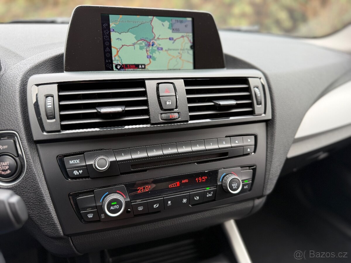 BMW 1.6 75kW BENZÍN model 2014 Xenony - 13