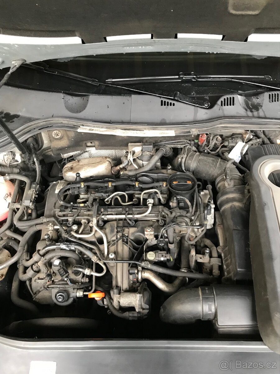 Volkswagen Passat B7 variant 2.0tdi - 13