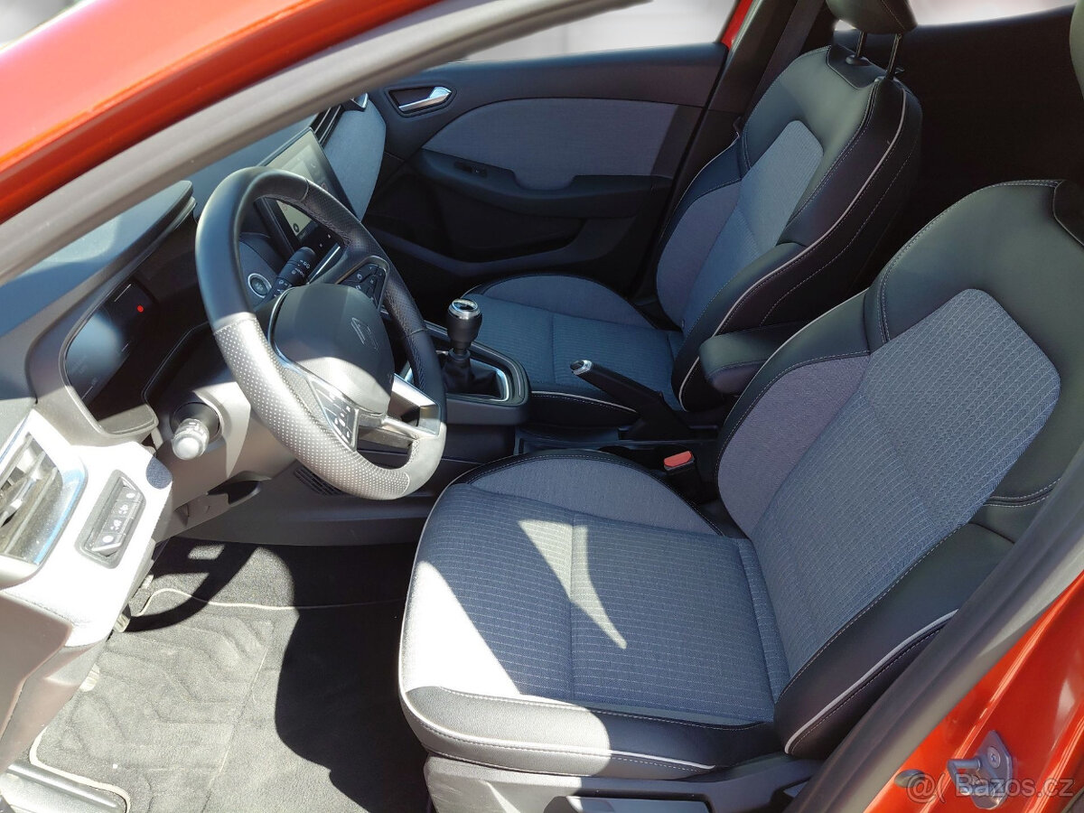 Clio Hatchback 1,0 TCe 67 kW Manual Techno DPH - 13