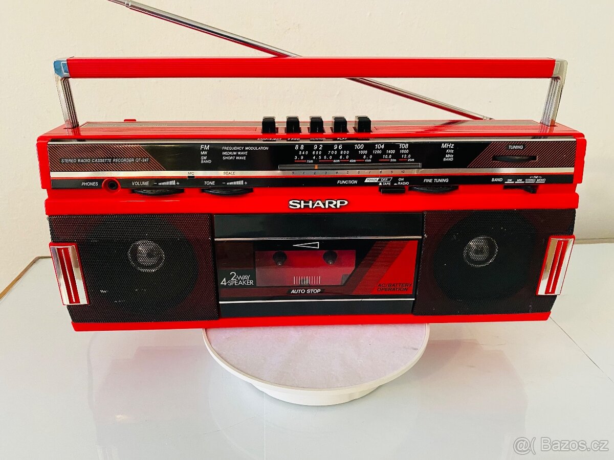 Radiomagnetofon Sharp QT 247, rok 1985 - 13