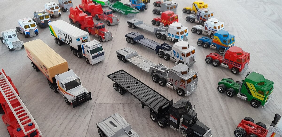 autíčka - angličáky Matchbox CONVOY - 13
