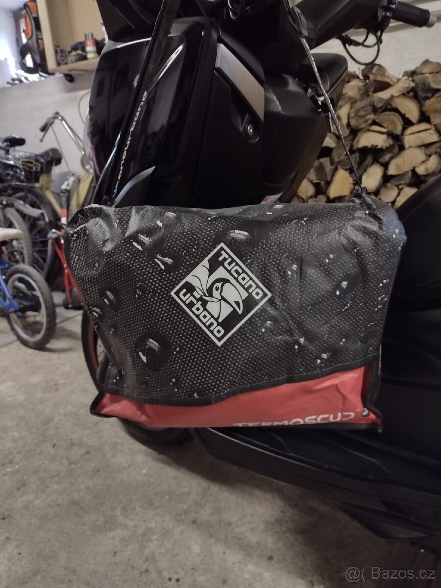 Yamaha x max 250i - 13