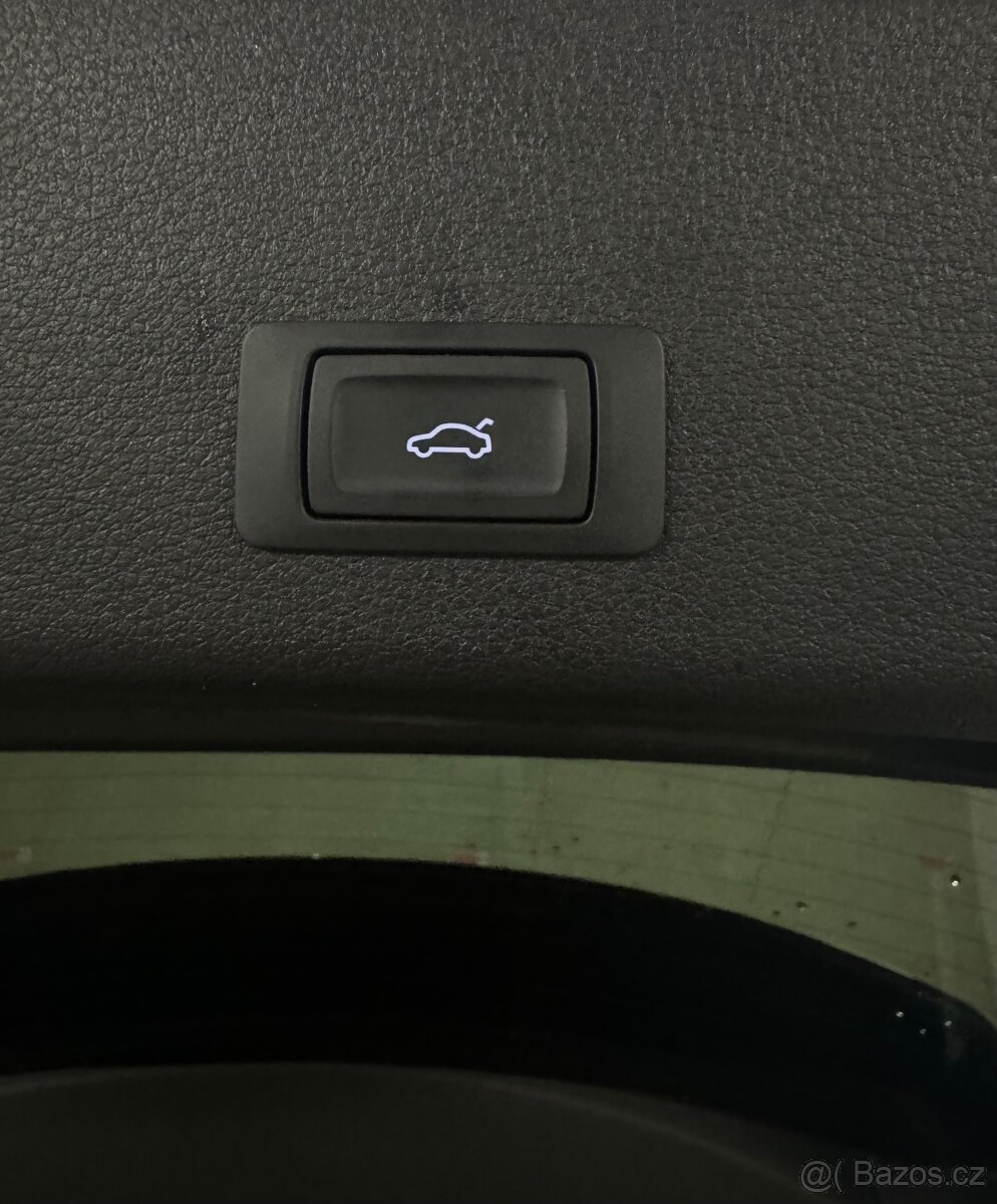 AUDI E-TRON 55 QUATTRO 300kw DPH ZÁRUKA - 13