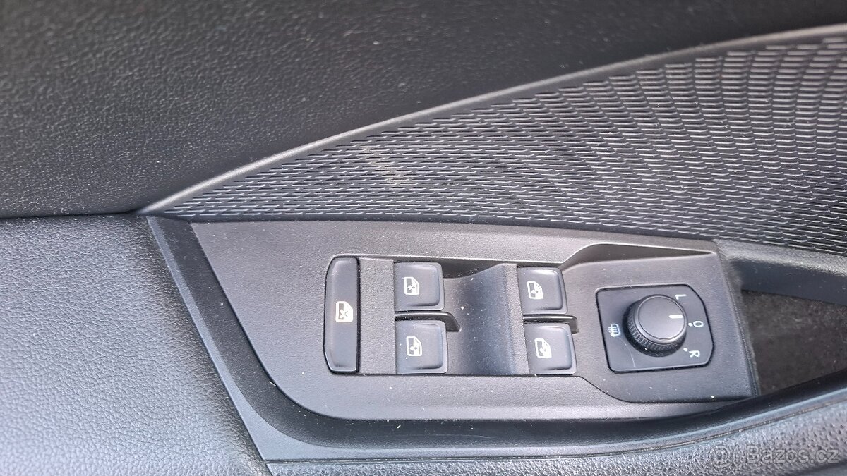 Škoda Octavia IV 4 2.0 TDI - 13