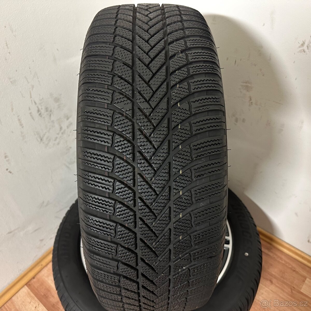 MERCEDES EQC AMG 5x112 R19 ET34+ZIMNÍ 235/55R19 7mm - 13