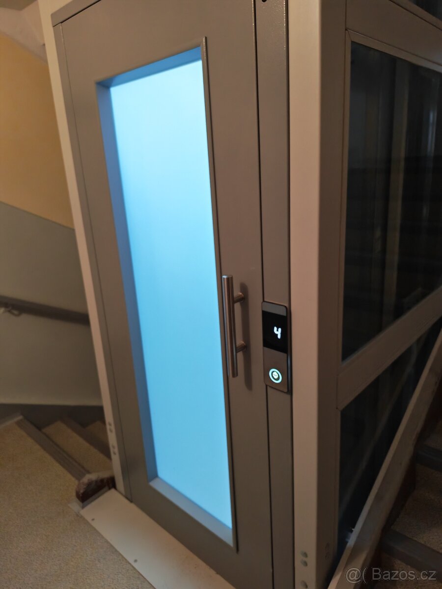 2izbáčik, sídlisko západ - 13