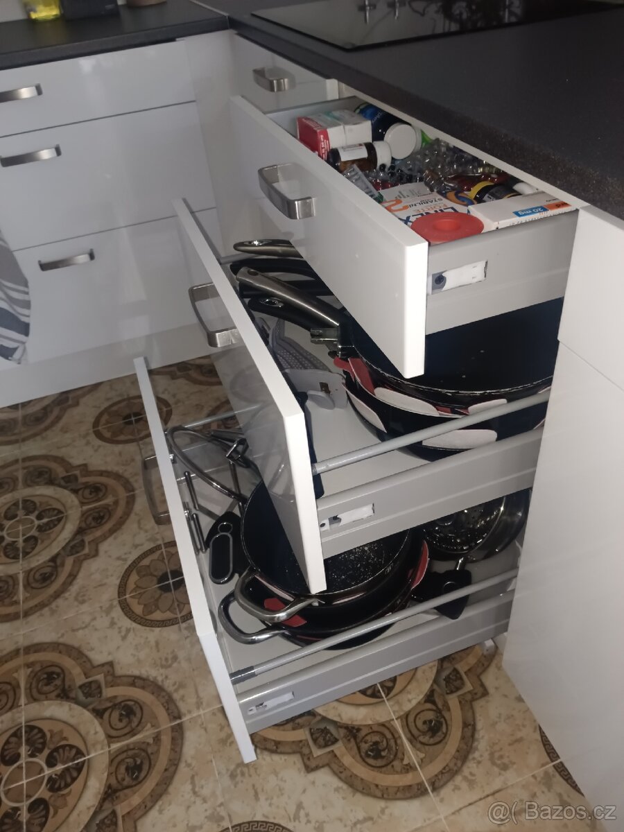 Kuchyňská linka IKEA - 13