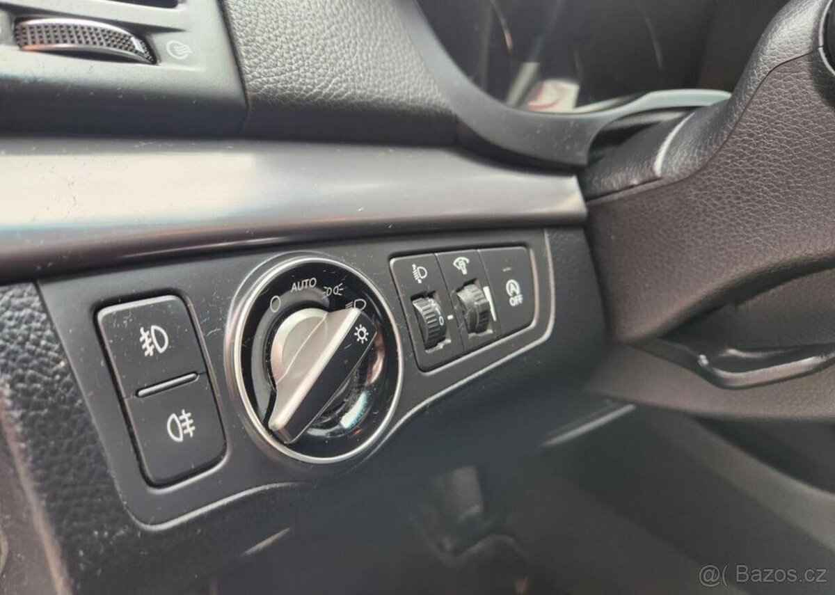 Hyundai i40 1.7-NOVÁ SPOJKA-AUT.KLIMA - 13