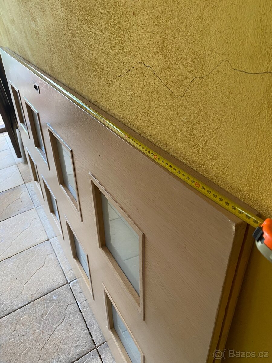 Posuvné dveře SNÍŽENO - 13