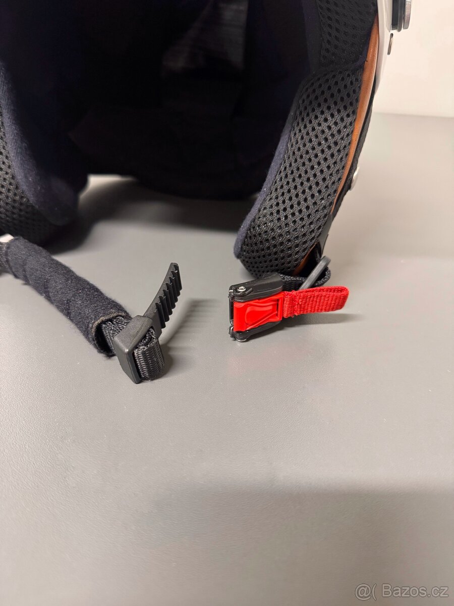 Lyžařská přilba Bollé premium - 13