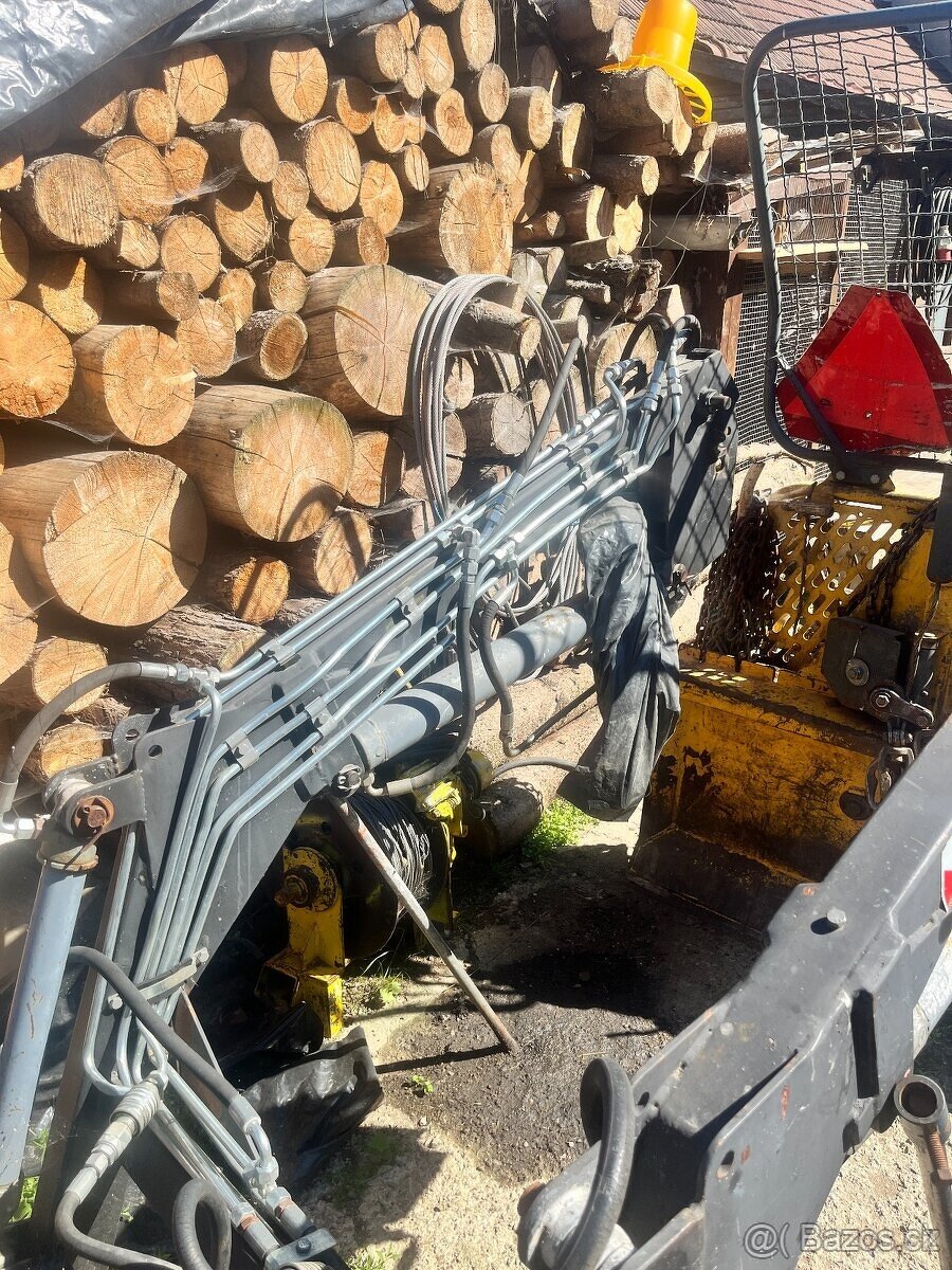 AGT 835T - bohatá výbava - 13