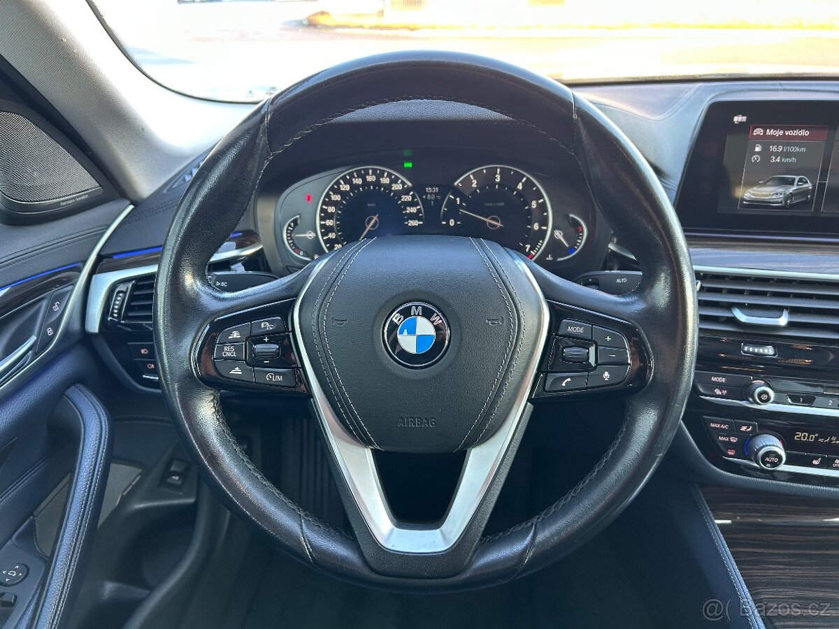 Prodám BMW 540i xDrive Luxury Line - 13