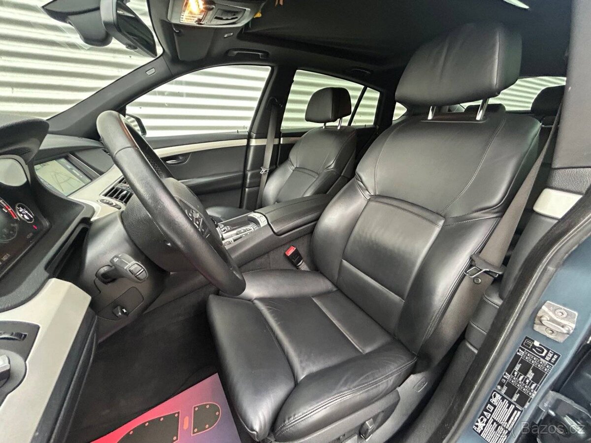 BMW Řada 5, 530D, GT, xDrive, DPH - 13