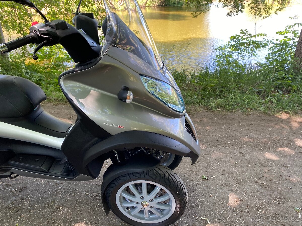 Piaggio MP3 400 LT (2011) - 13