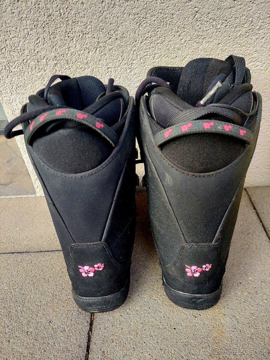 Snowboard SABRINA, 138 cm + boty - 13