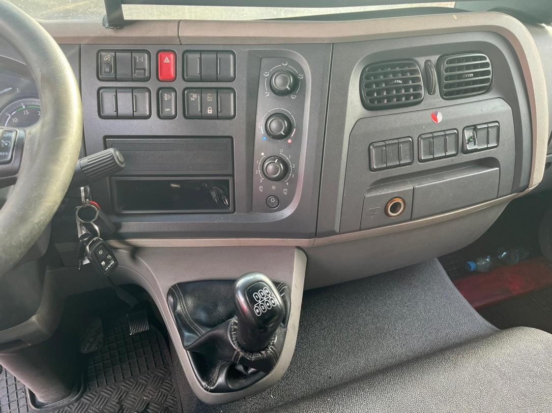 DAF LF 220 MANUÁL EURO VI + AGADOST D11-B1 - 13