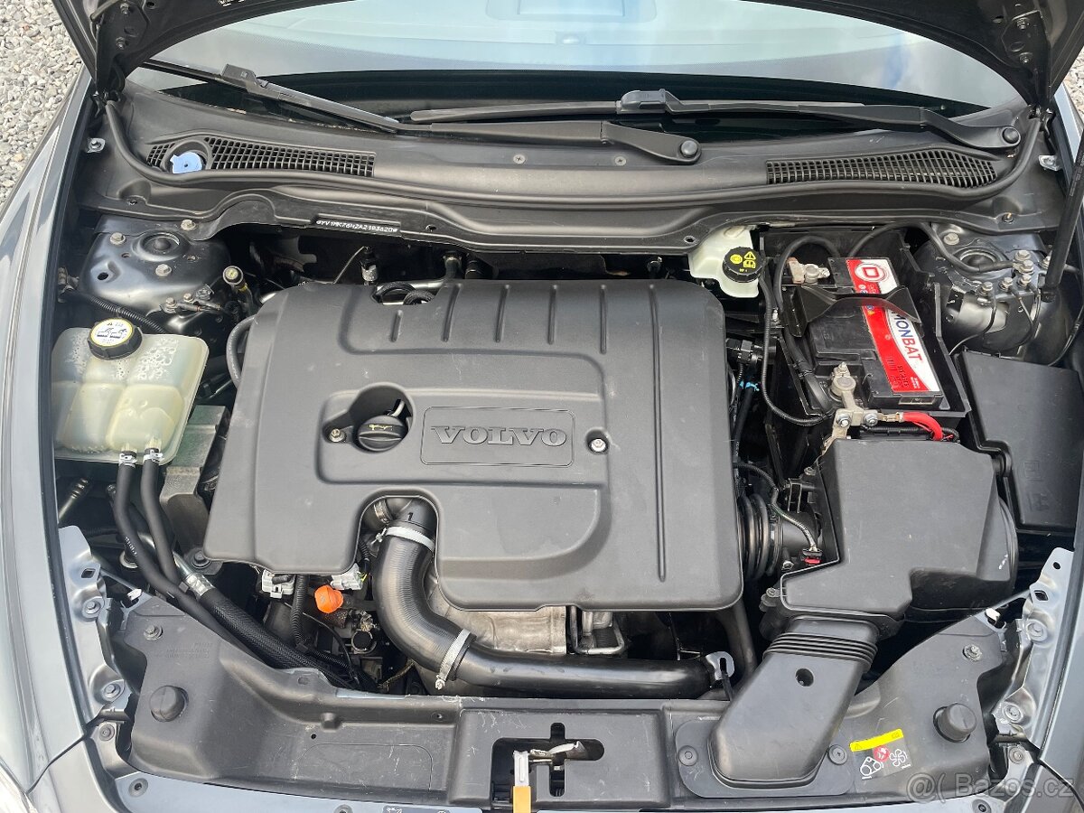 Volvo c30 1.6d 80 kw najeto 153.000km - 13