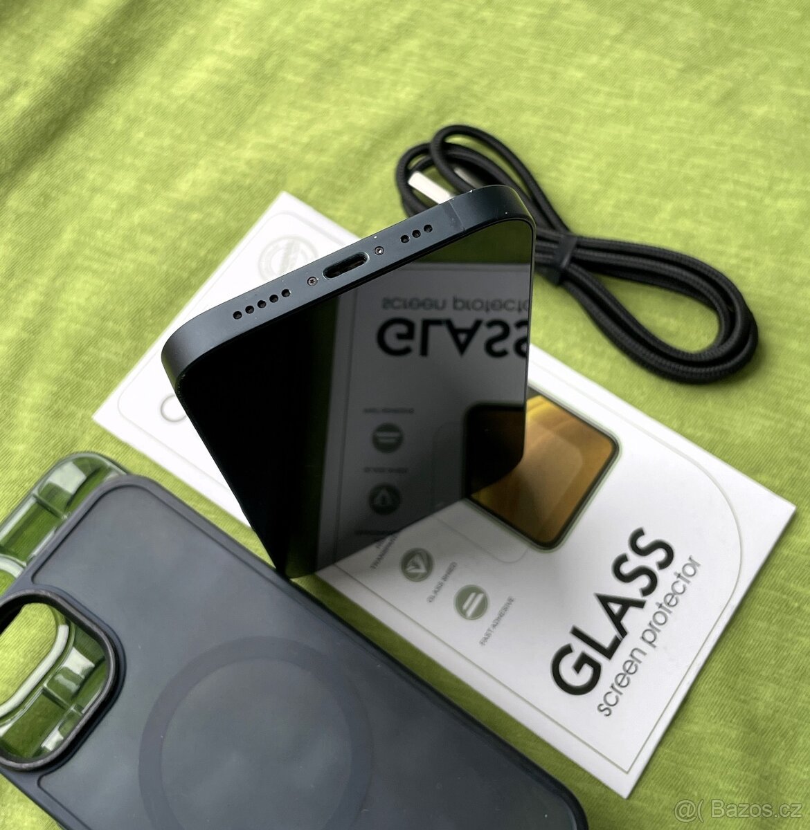 🍏 Apple Iphone 13 Midnight 128GB 🍎 90% baterie 🔋 - 13