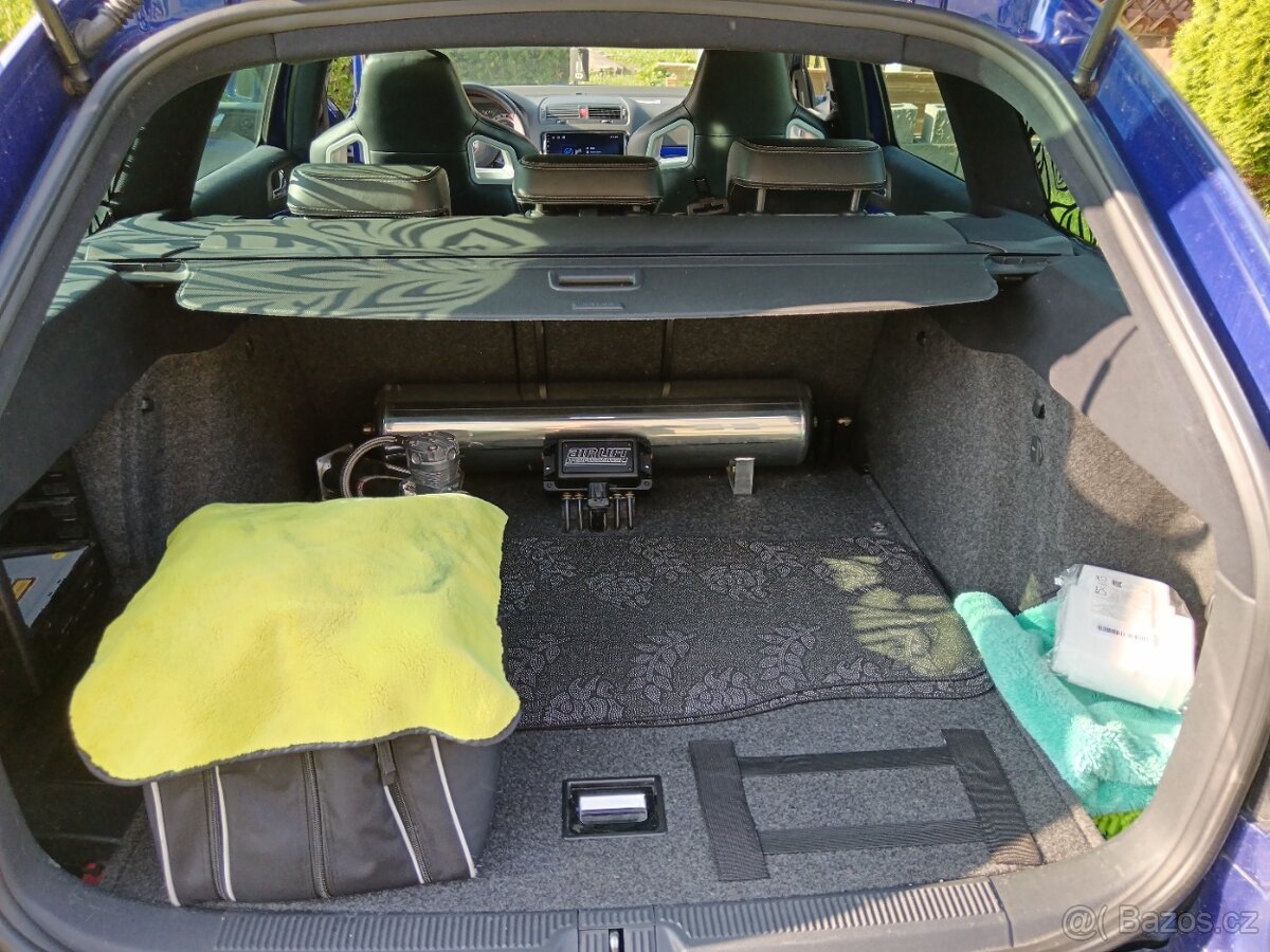 Škoda Octavia 2 RS - 13