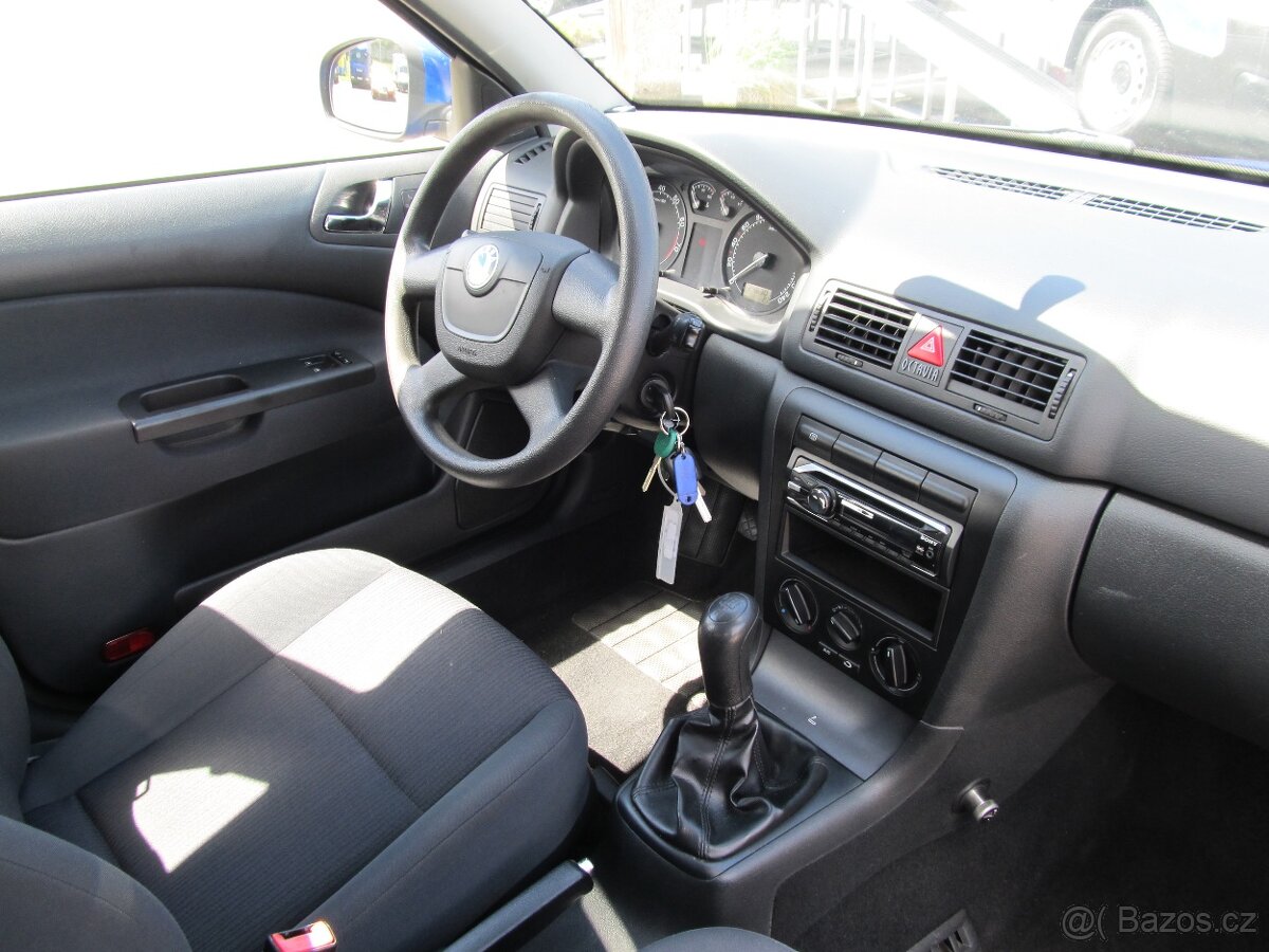 Škoda Octavia 1.6 i CZ 1.maj - 13
