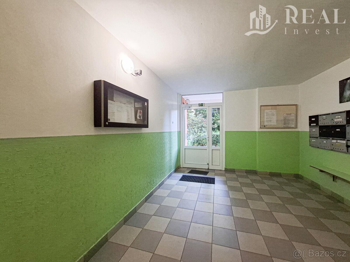 Pronájem byt 2+1, 62 m 2, OV, ul. 17 listopadu, Chomutov. - 13