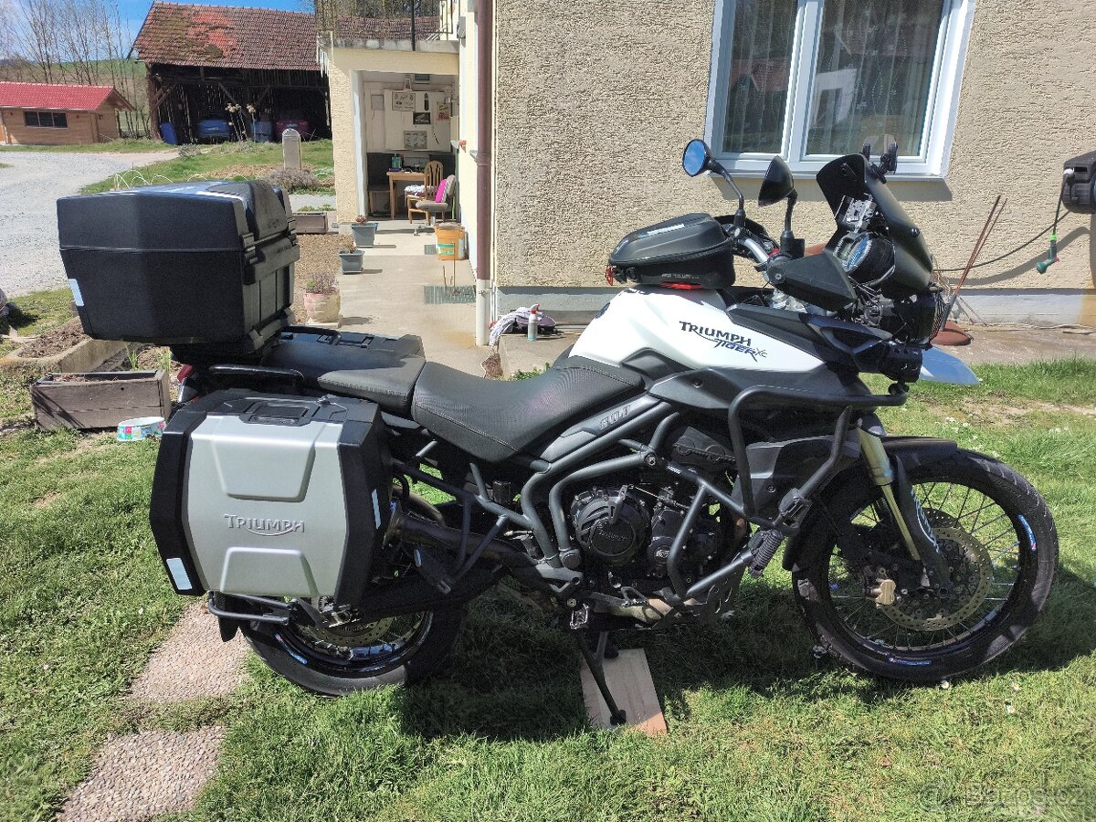 Triumph Tiger 800 xc - 13