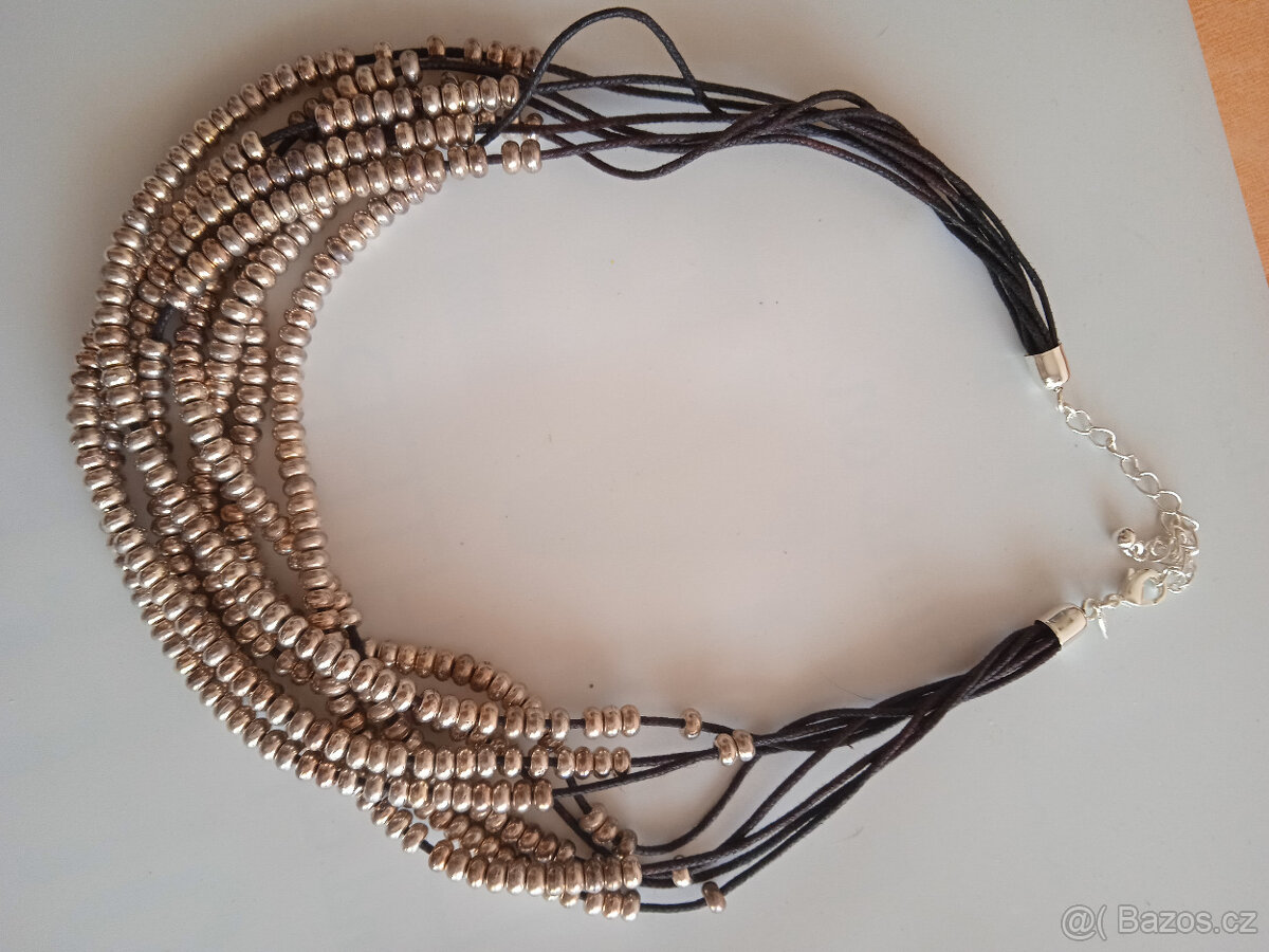 Korále a náhrdelníky - 13