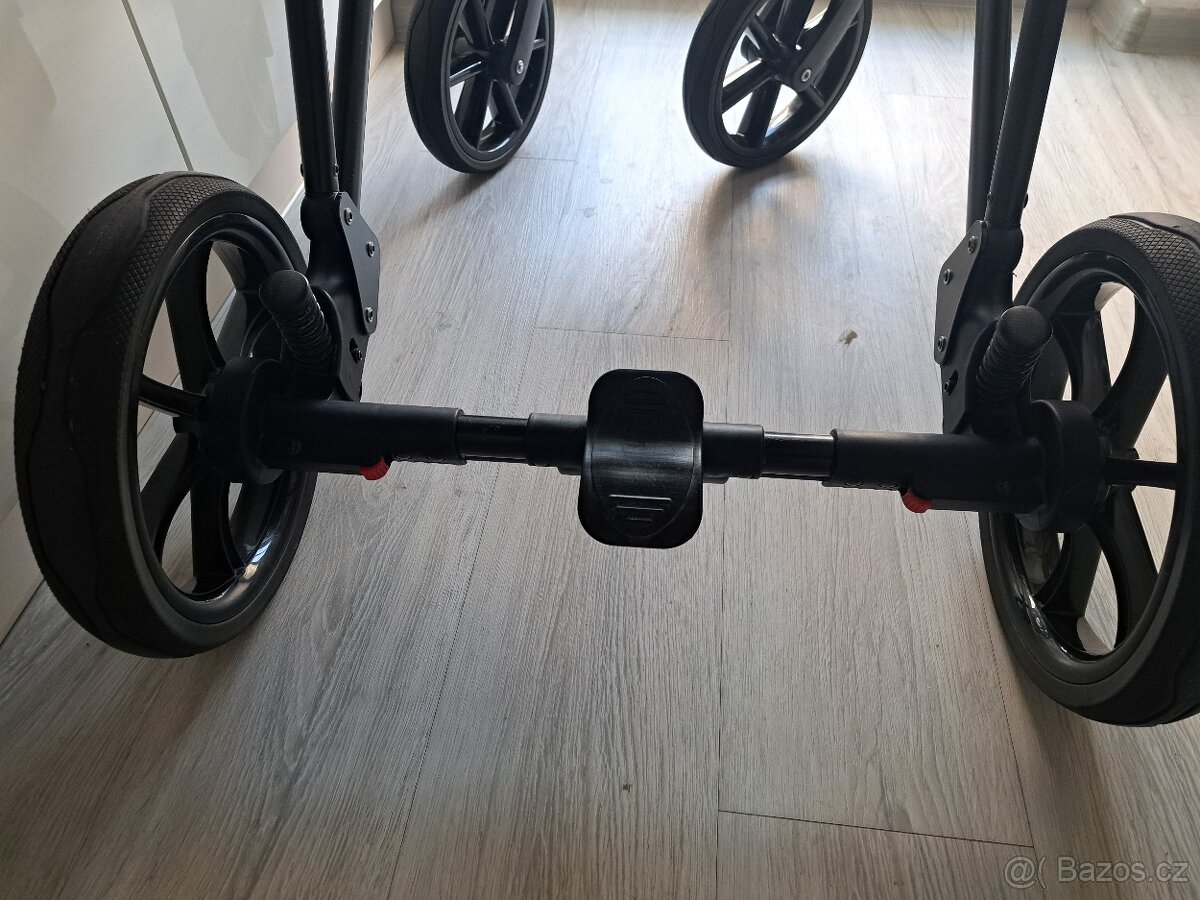 KOČÁREK RIKO NANO-ONYX - 13