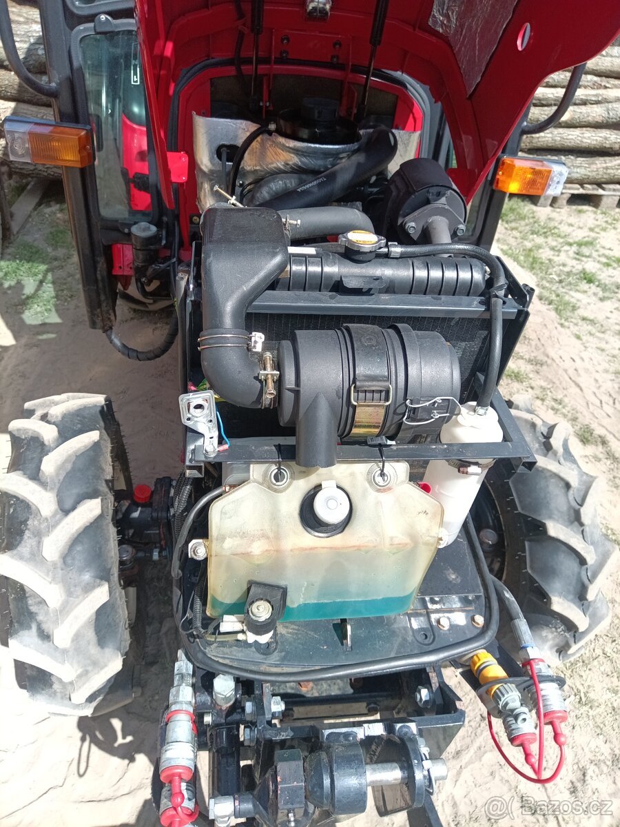 Malotraktor Branson 2800 turbo - 13