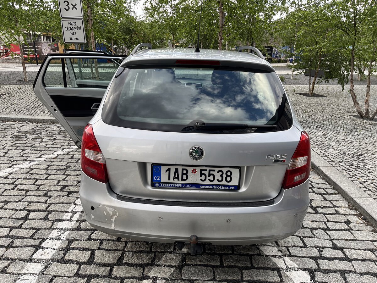 Škoda Fabia 1.6i automat 2008 - 13