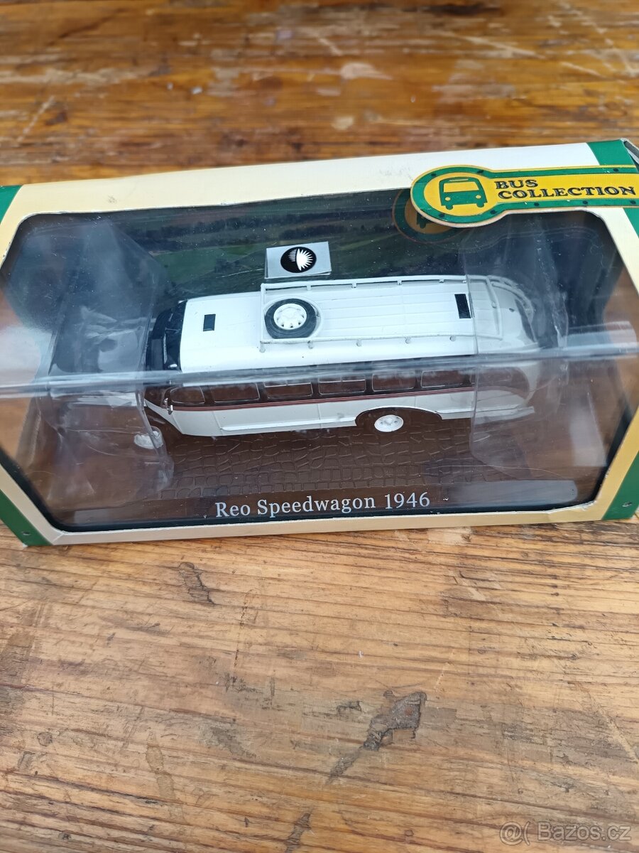 Model autobusu Reo speedwagon 1946 - 13
