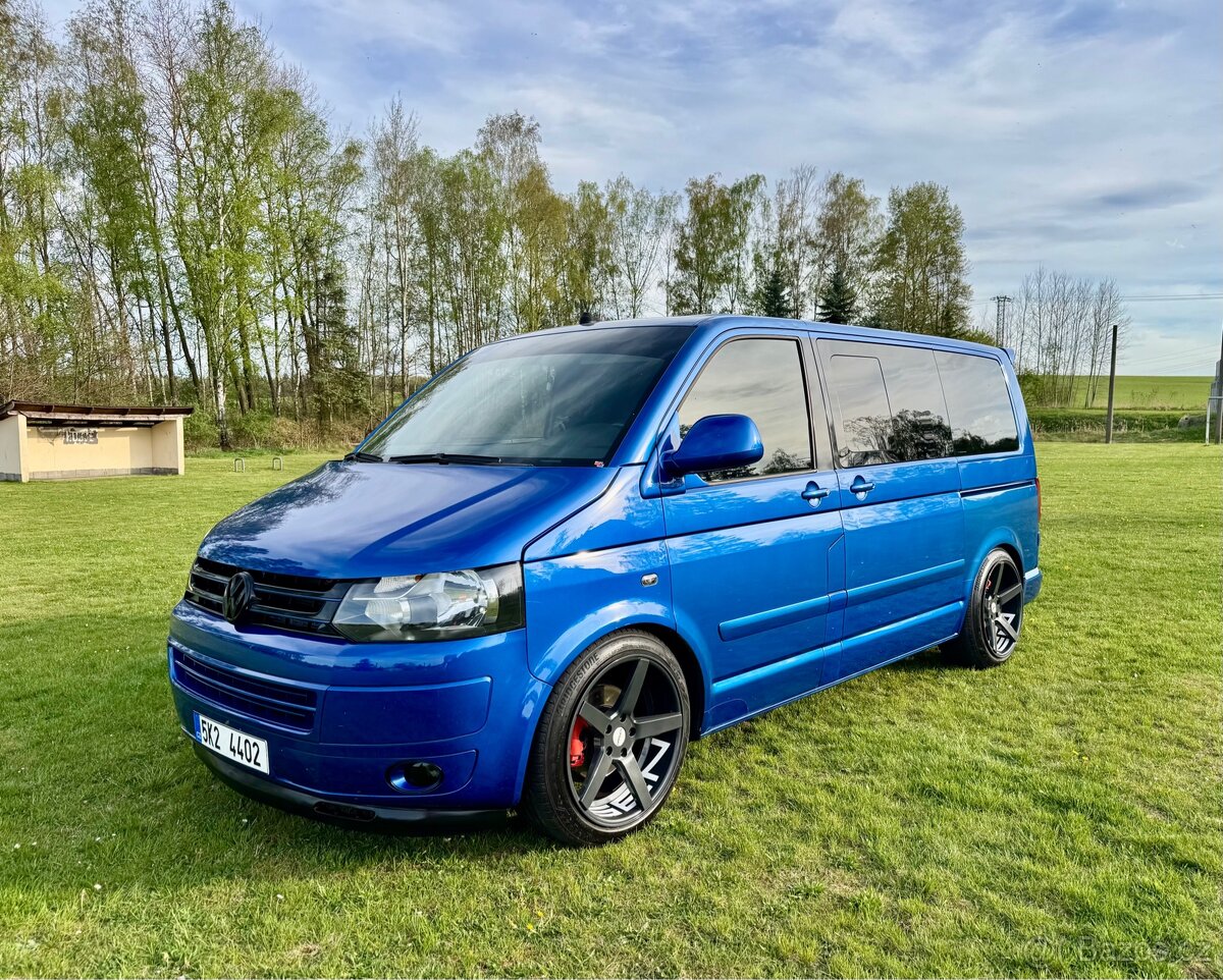 Vw Multivan 2,5 TDi T5 - 13