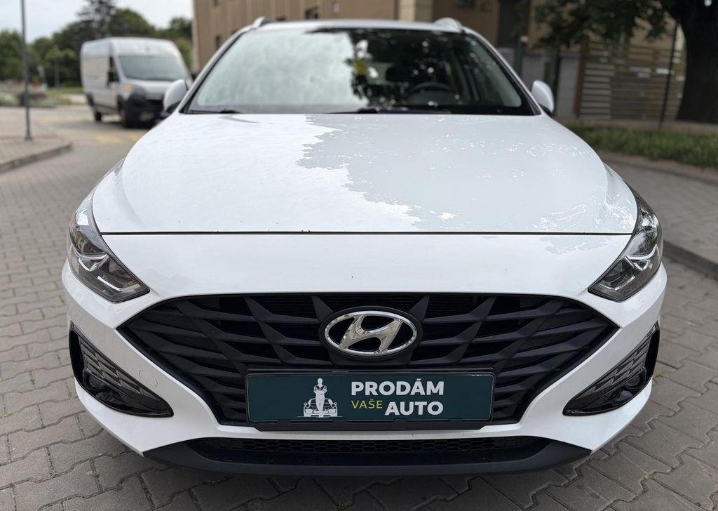 Hyundai i30, 1.6 CRDi automat - 13