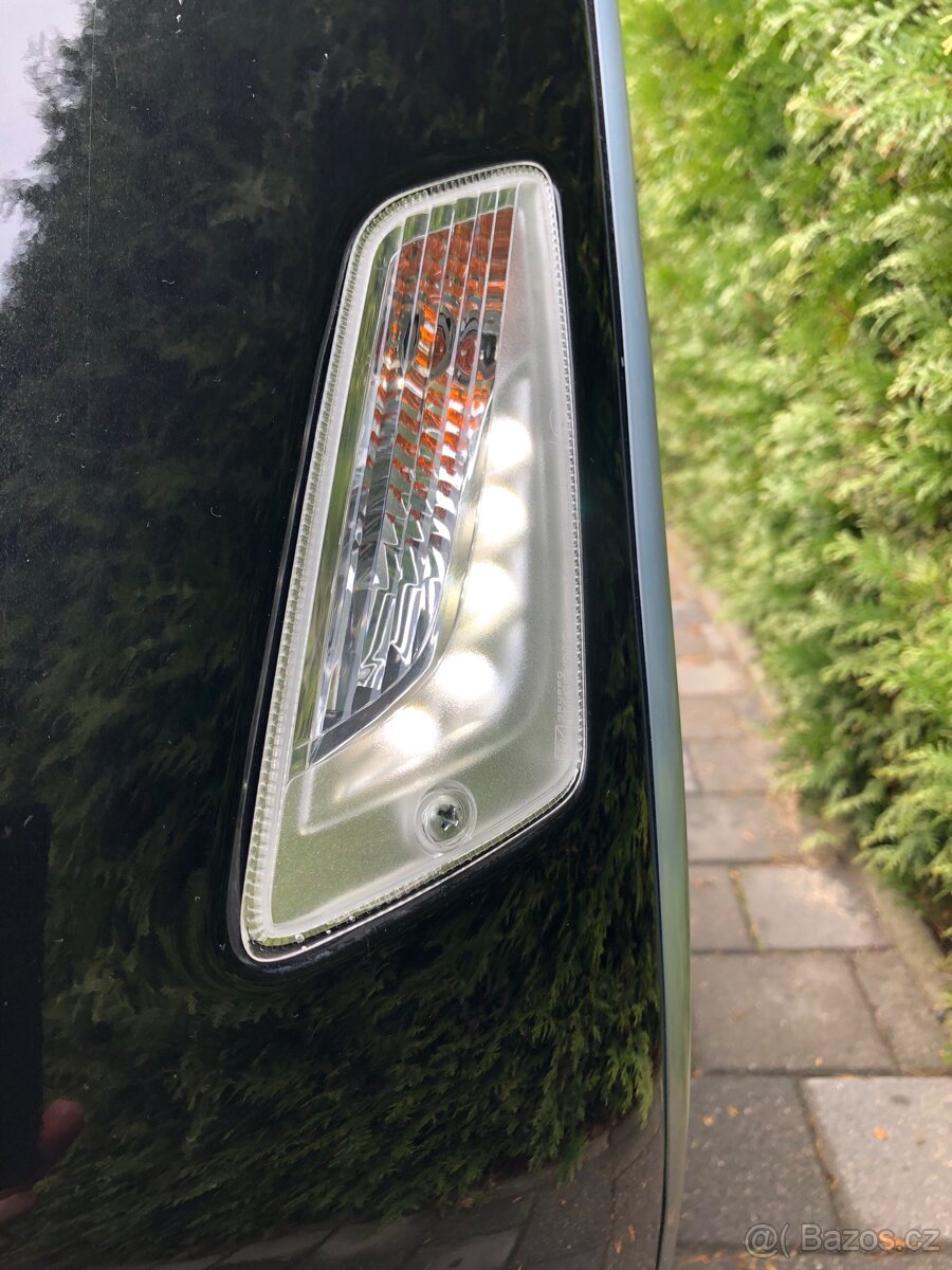 Vespa GTS 300, 2017, lehce poškozena - 13