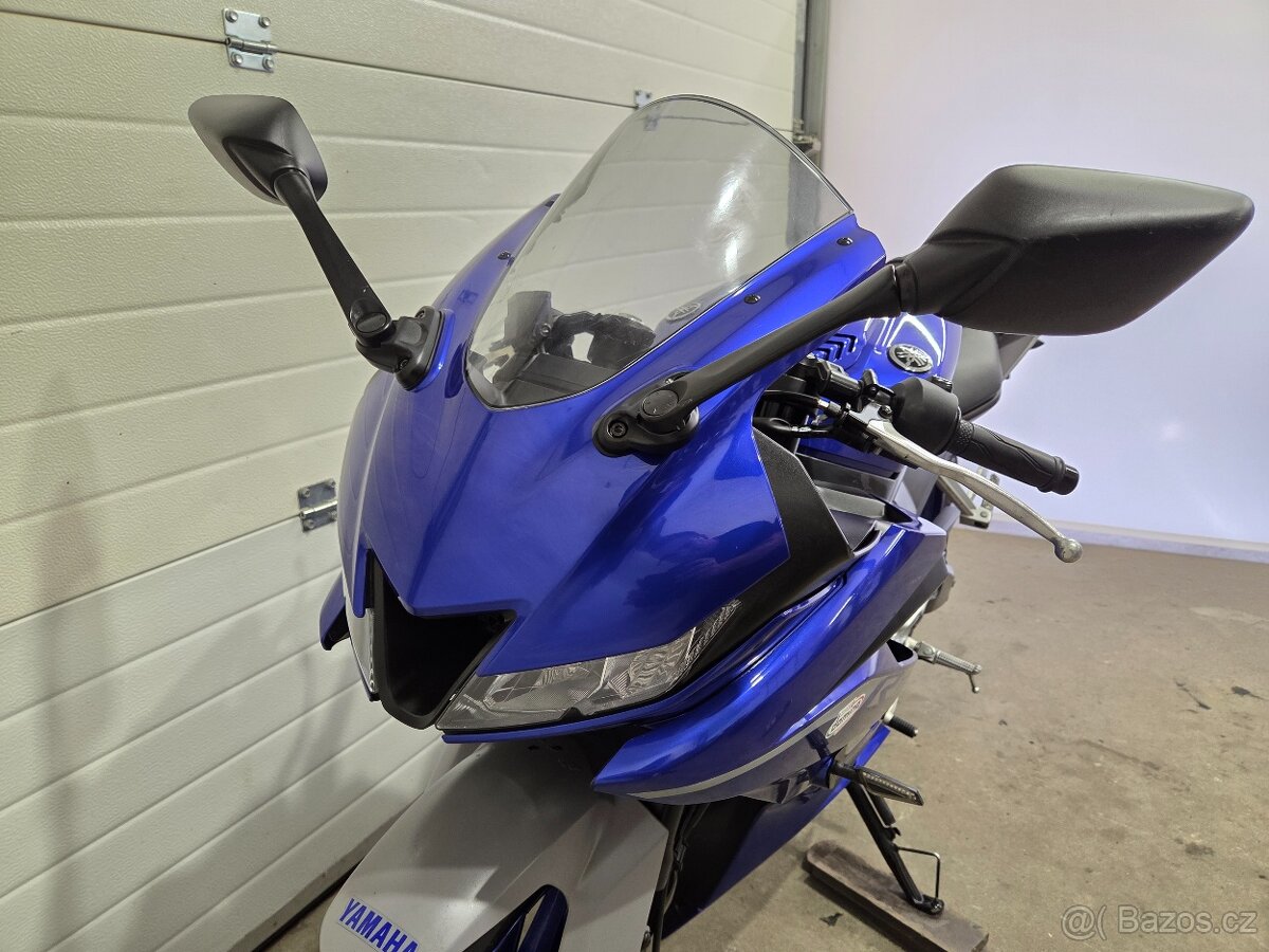 Yamaha YZF-R125 - 13