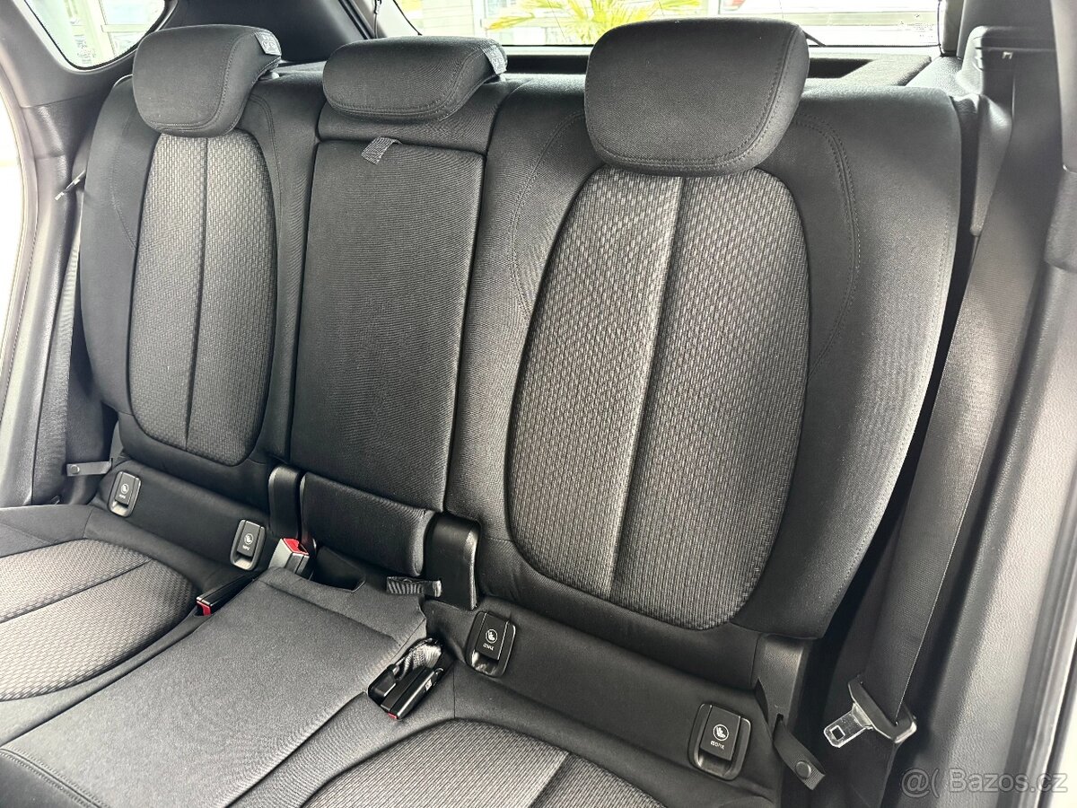 BMW 218d 110kW AT8 LED Navi PDC - 13