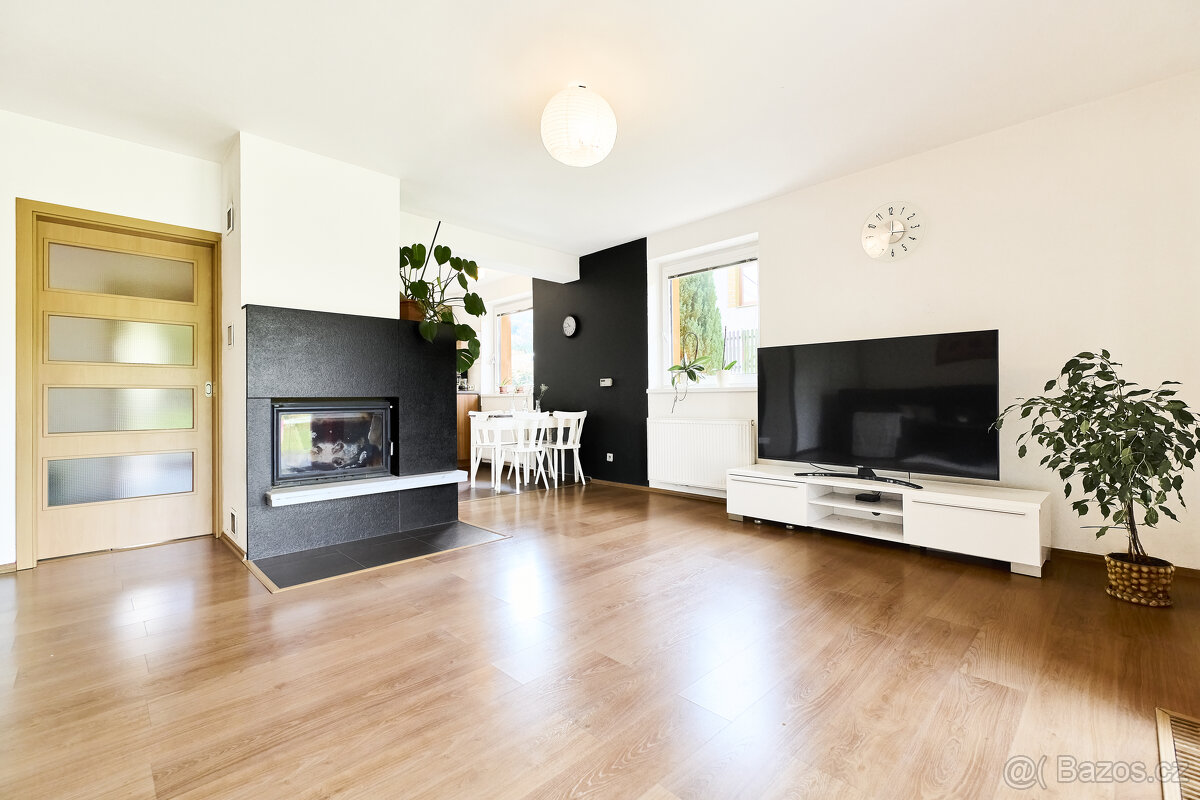 C. K JEDNÁNÍ Prodej RD 4+kk se dvěma koupelnami Val.Polanka - 13